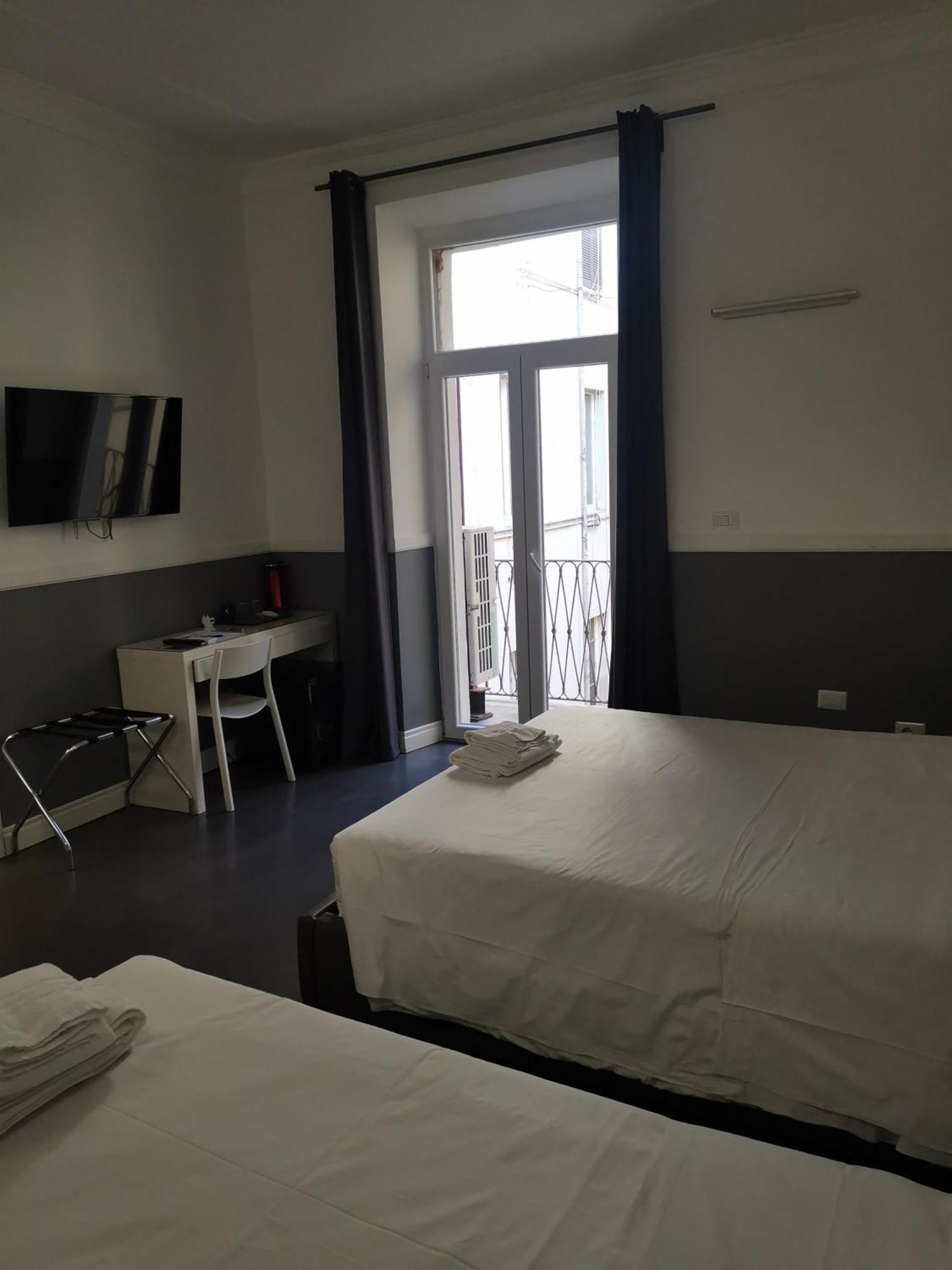 I Love Roma Guest House Ngoại thất bức ảnh